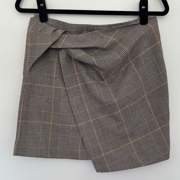 Babaton Aritizia Plaid Wrap Skirt - Black/Brown/Yellow - Size 8 - Picture 2 of 6